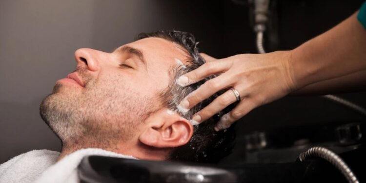 Erkekler İçin Saç Bakım Ürünleri ve İpuçları