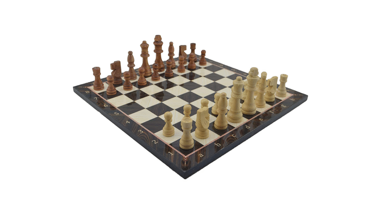 Ahşap Satranç Takımı ve Ceviz Desenli Tahta: Fiyat ve Özellikler