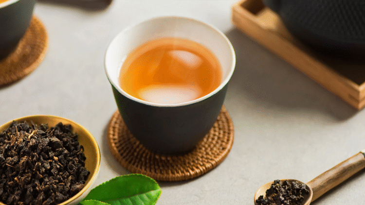 Oolong Çayı: Faydaları ve En İyi Oolong Çayları