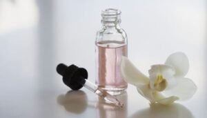Parfüm Yapımında Tüm İpuçlarıyla: Evde Nasıl Yapılır?